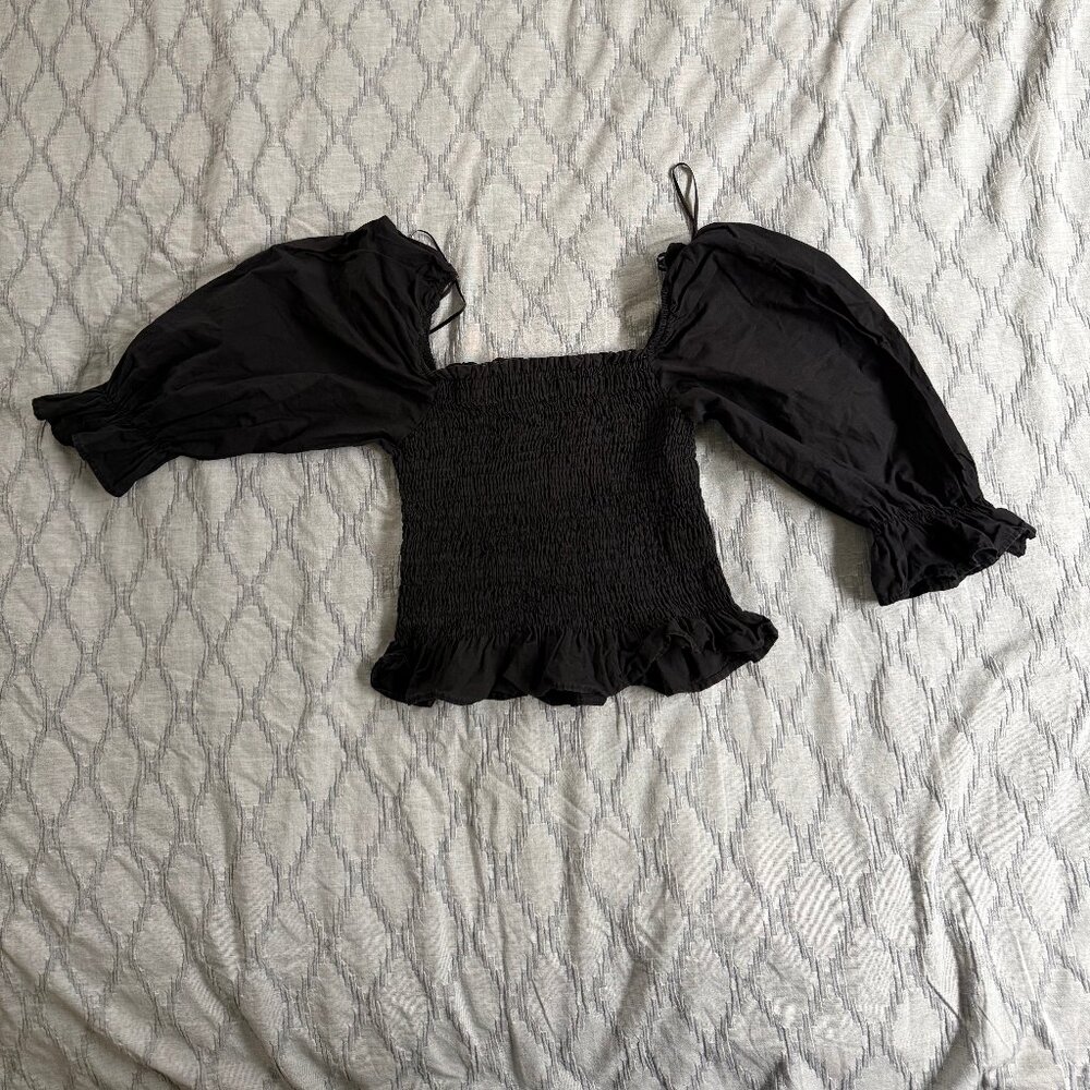 Zara Smocked puff sleeve crop top